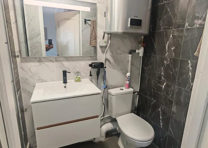 F1 220 Metre De La Gare פרפיניין